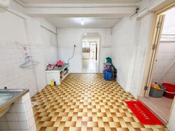 Blk 23 SIN MING VILLE (Bishan), HDB 3 Rooms #568125711